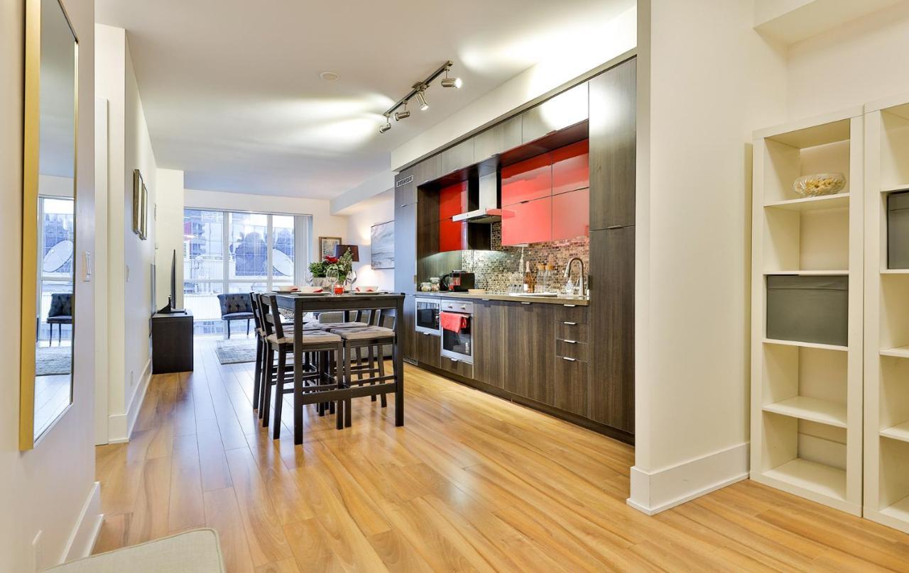 Luxury Condo Prime Location Toronto Eksteriør billede